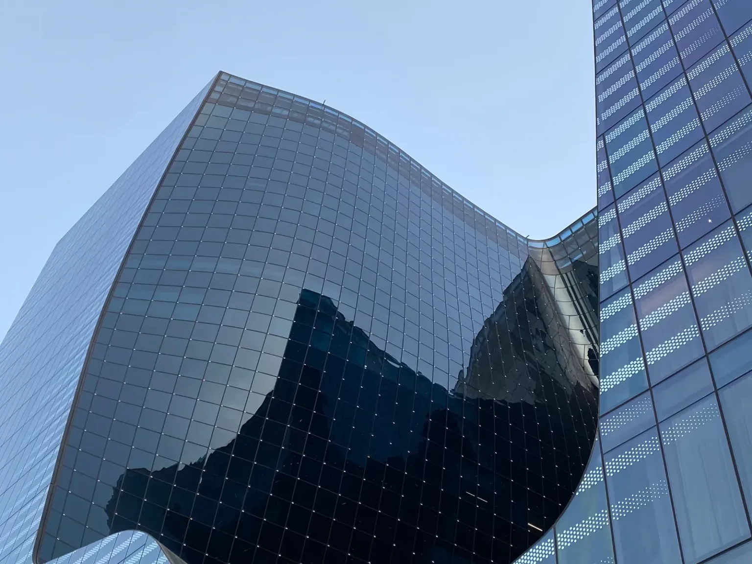 The Opus by OMNIYAT Exterior 2